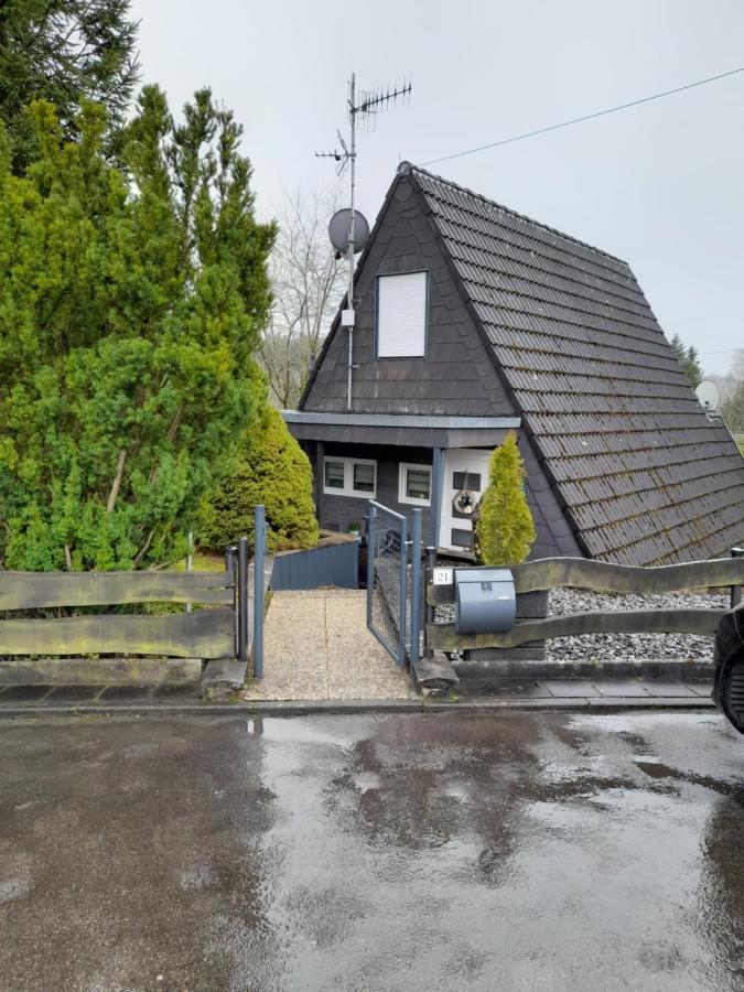 Villa Haus Eifel Kerschenbach Esterno foto